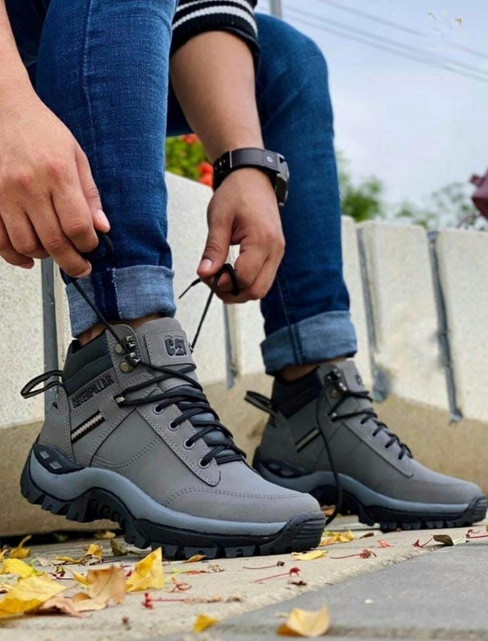UrbanForce – Botas todoterreno con estilo y resistencia garantizada